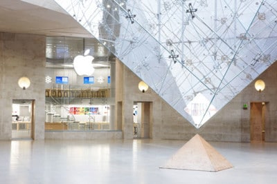 Apple store Paris Pilot'in identité visuelle